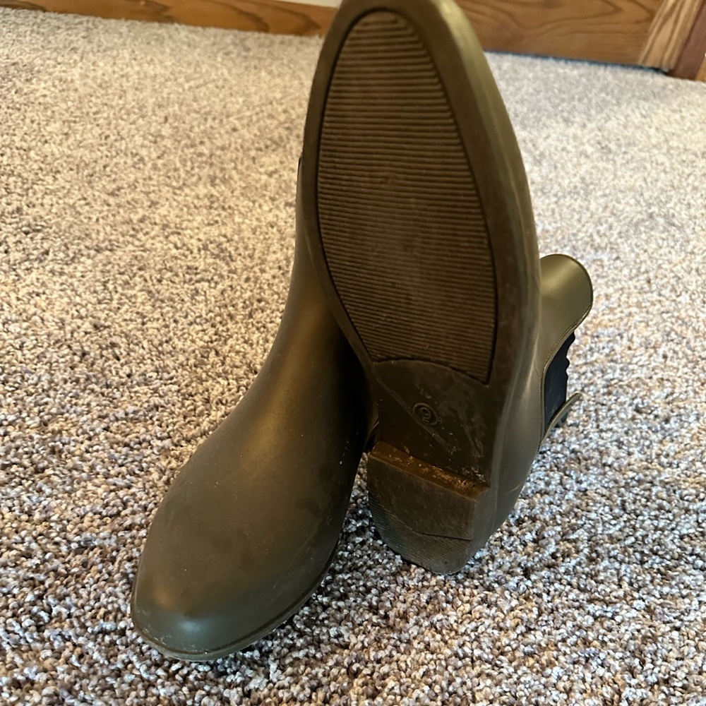 Target Rain Boots - Picture 3 of 3